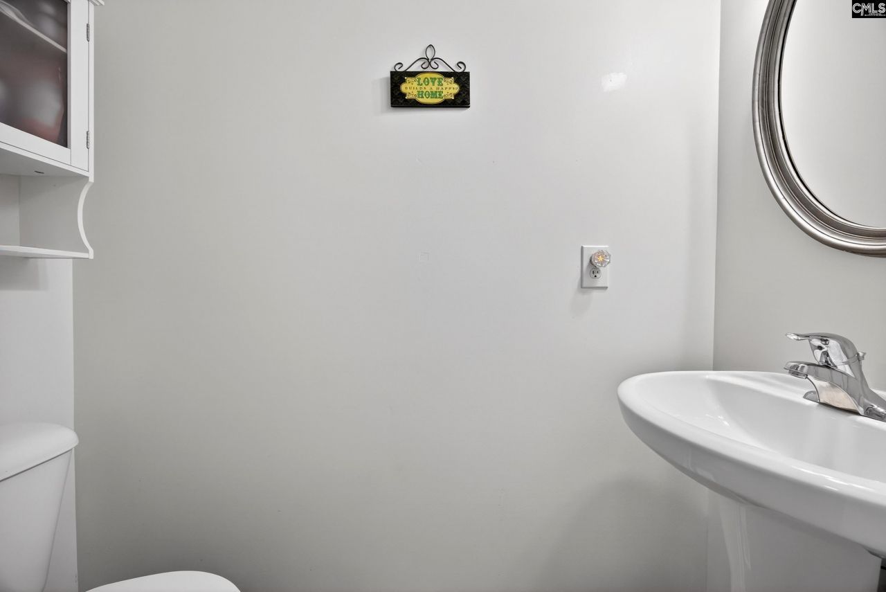 70 Ballymore Court Photo 17