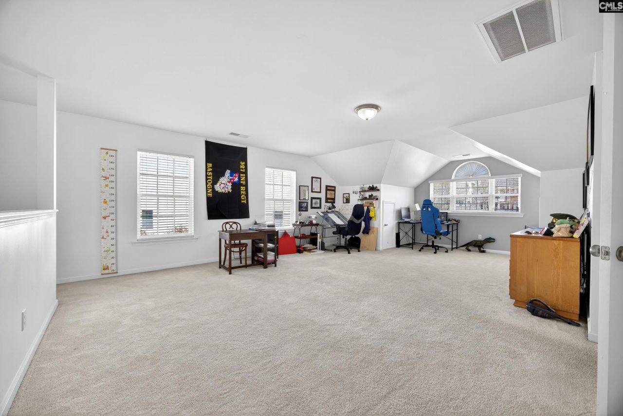 70 Ballymore Court Photo 22