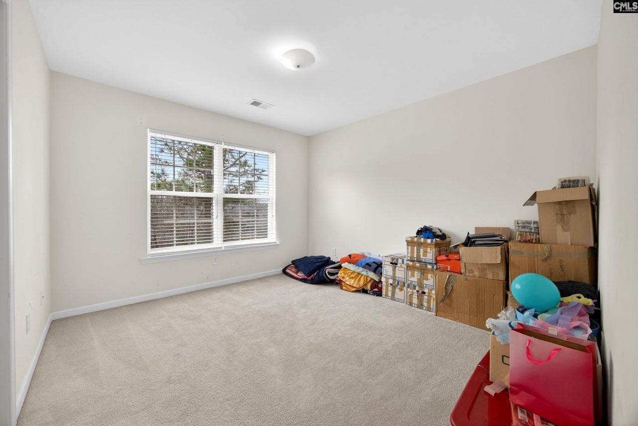 70 Ballymore Court Photo 29