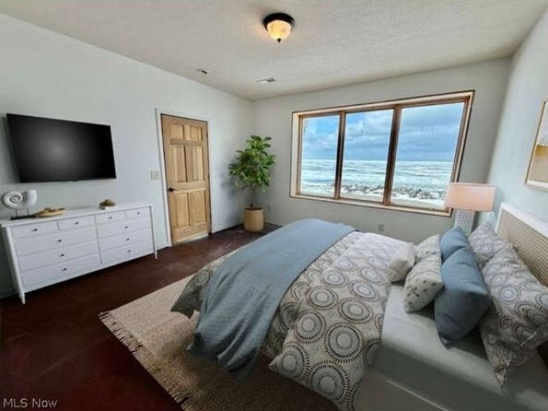 4319 Shore Drive, Lorain, OH 44053 Photo 13