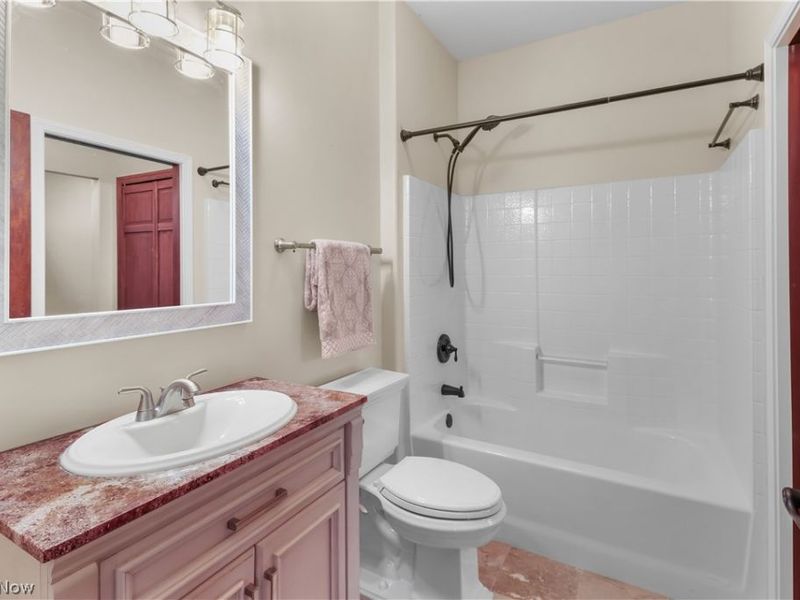 4319 Shore Drive, Lorain, OH 44053 Photo 31