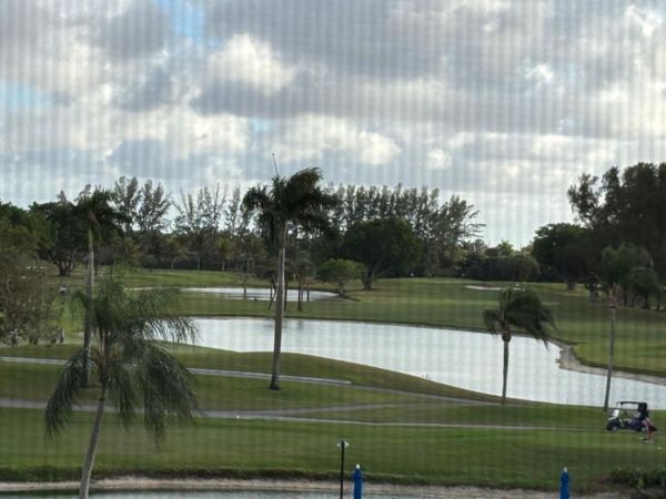 8900 Washington Boulevard, Unit 409, Pembroke Pines, FL 33025