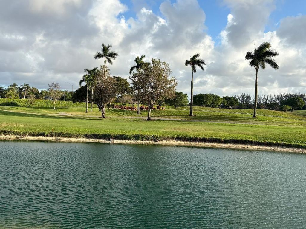 8900 Washington Boulevard, Unit 409, Pembroke Pines, FL 33025 Photo