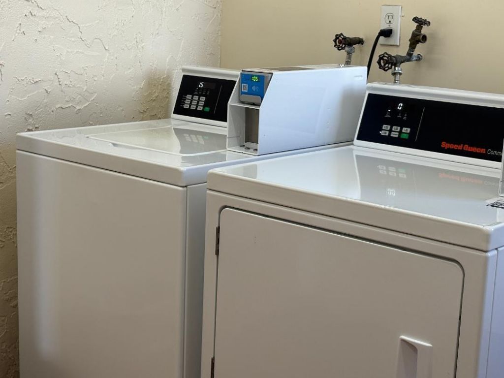 8900 Washington Boulevard, Unit 409, Pembroke Pines, FL 33025 Photo