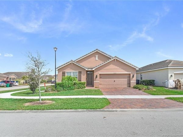 10575 SW Jem Street, Port St Lucie, FL 34987