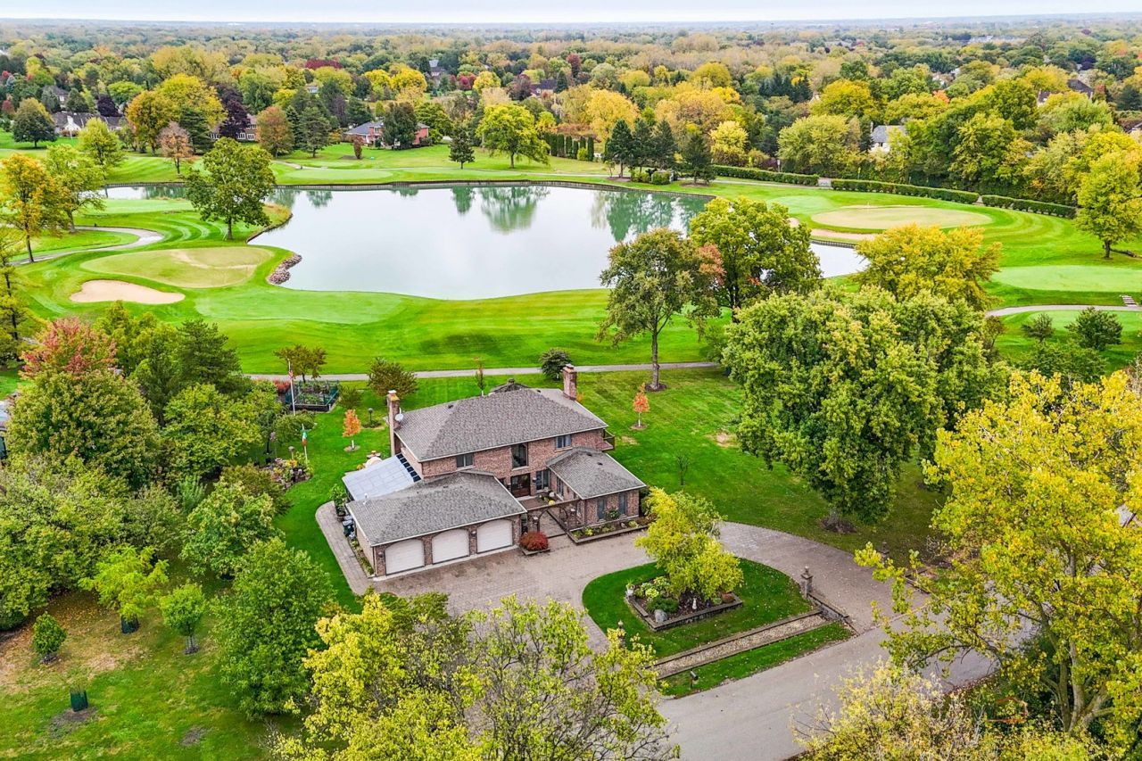 1240 Antietam Drive, Long Grove, IL 60047
