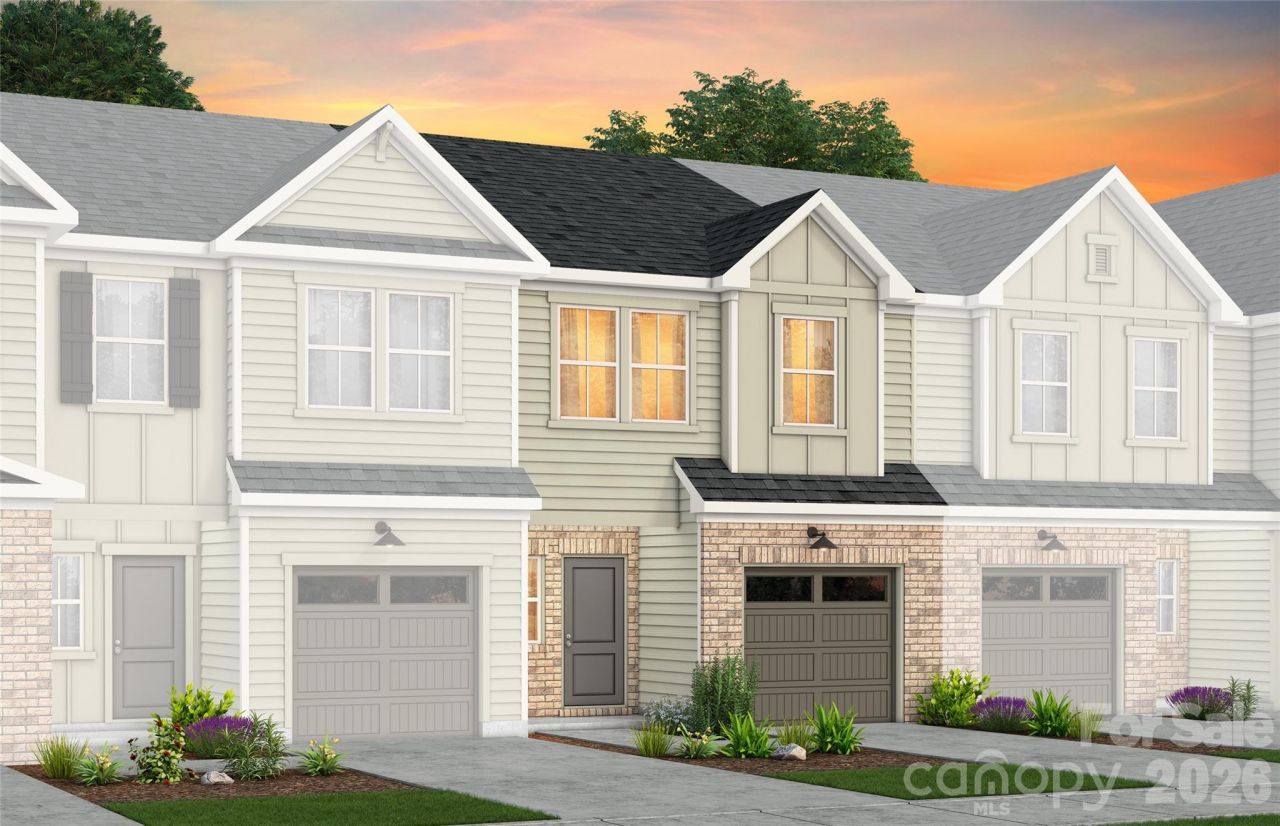 11934 Oak Street, Charlotte, NC 28269 Main Photo