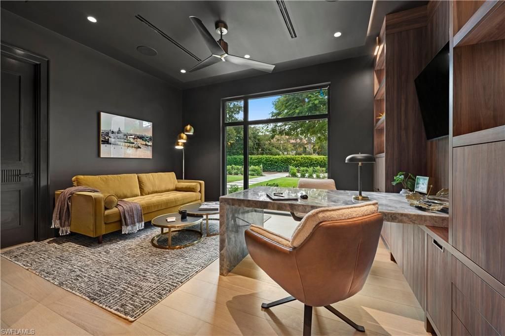 122 Caribbean Rd, Naples, FL 34108 Photo