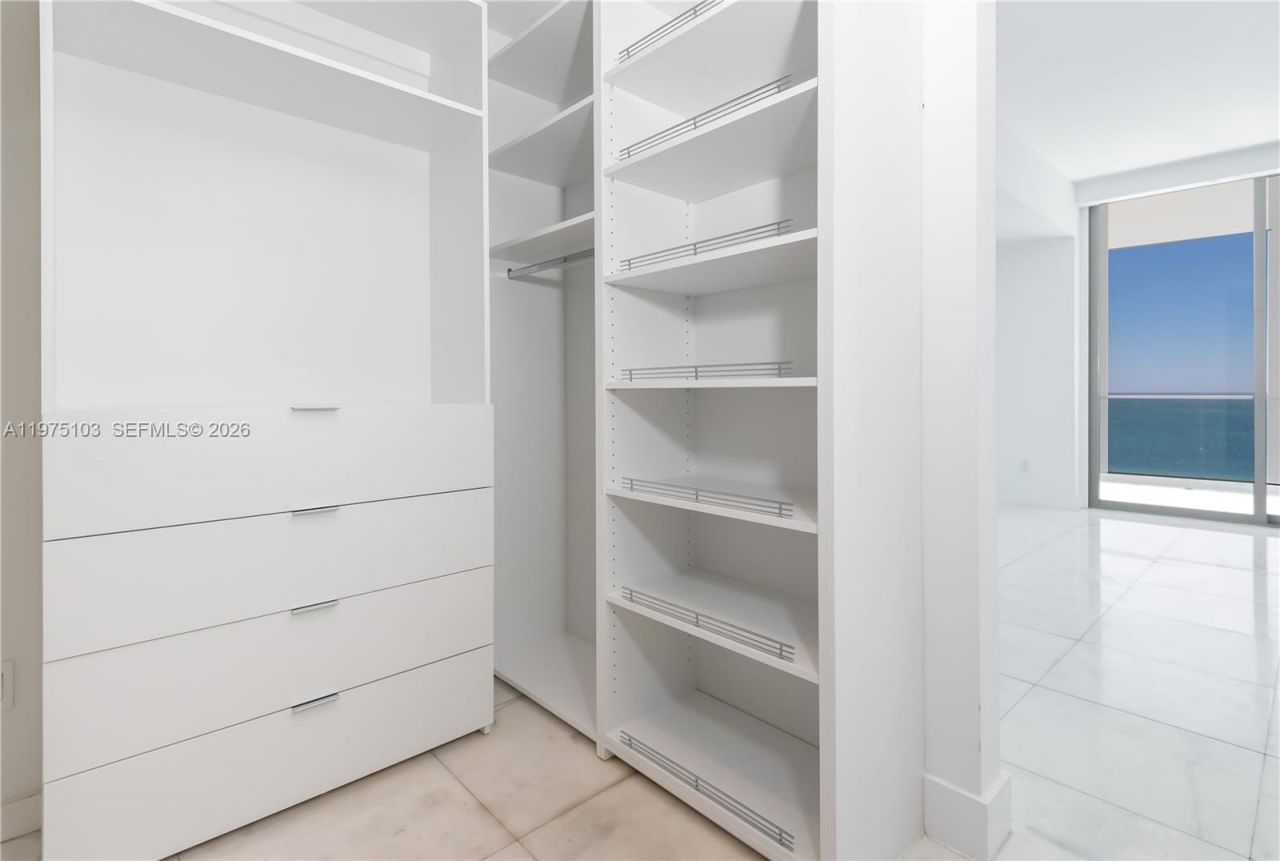 18975 Collins Ave , Unit 801, Sunny Isles Beach, FL 33160 Photo