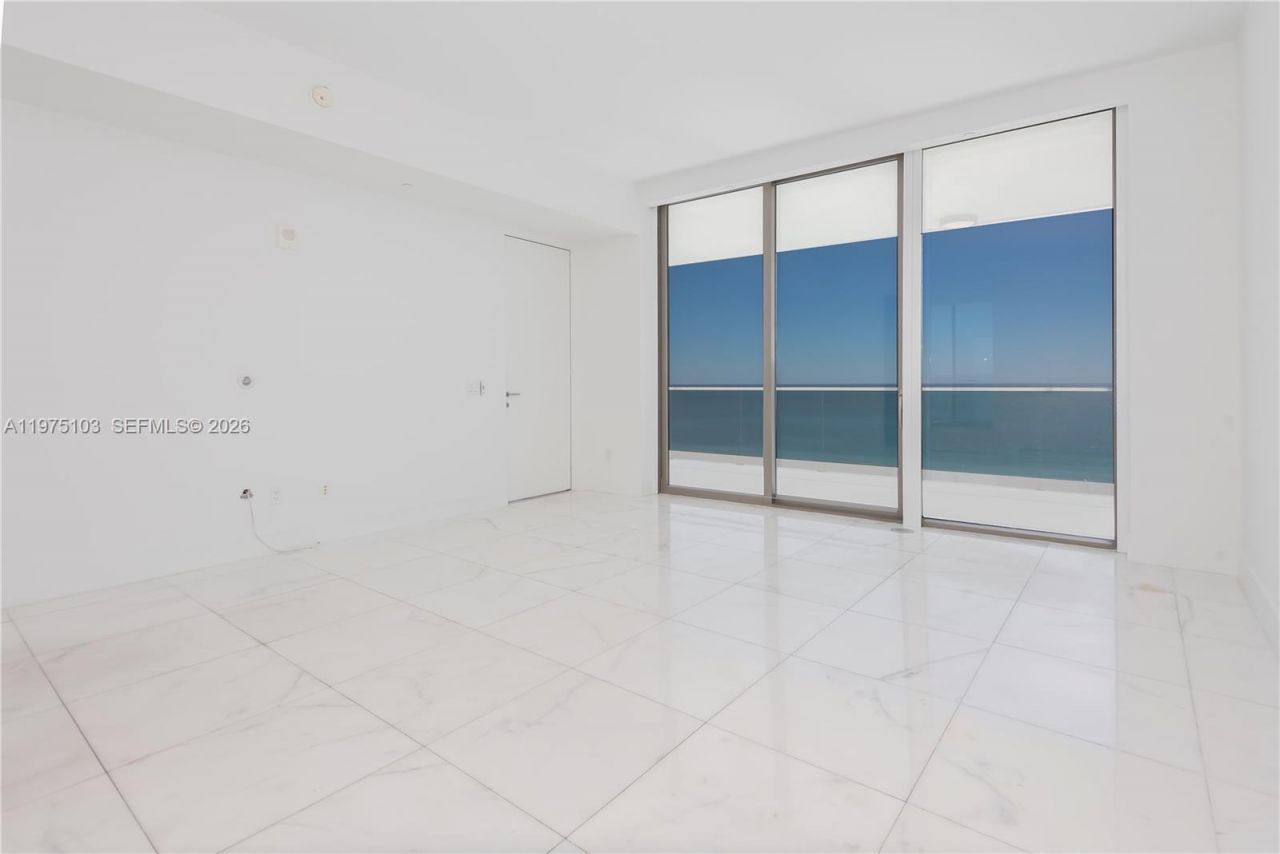 18975 Collins Ave , Unit 801, Sunny Isles Beach, FL 33160 Photo
