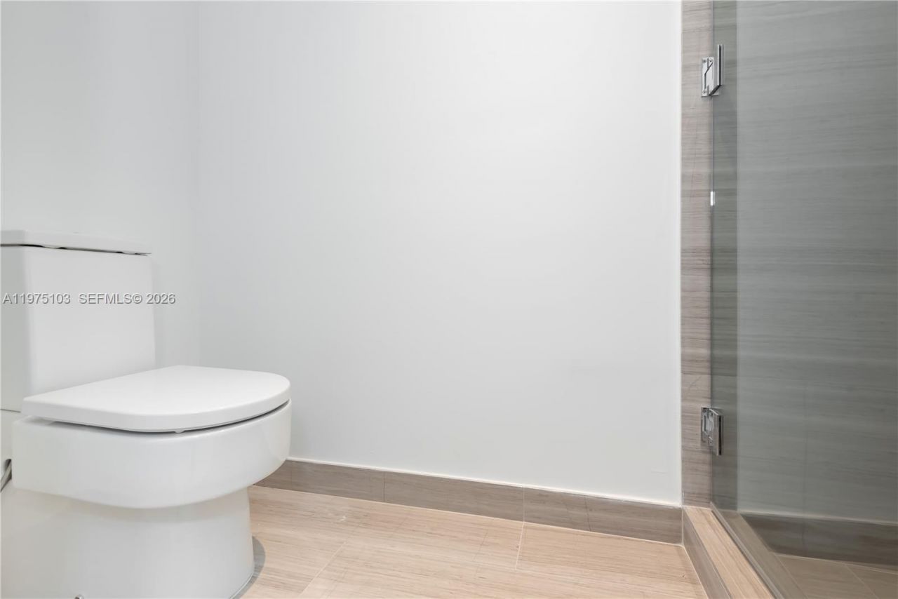 18975 Collins Ave , Unit 801, Sunny Isles Beach, FL 33160 Photo