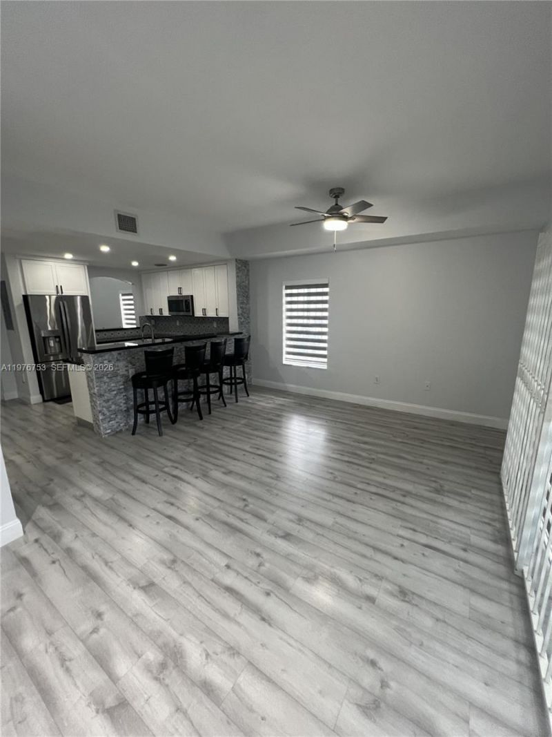 9000 W Flagler St , Unit 1, Miami, FL 33174 Photo