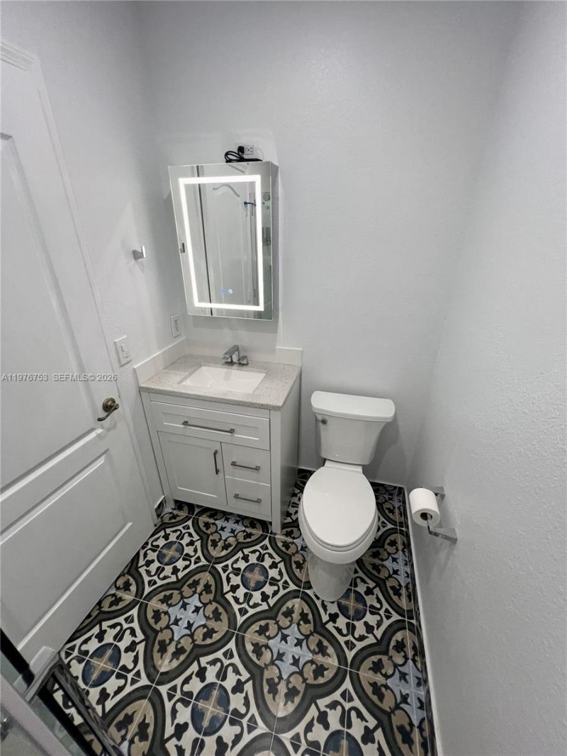 9000 W Flagler St , Unit 1, Miami, FL 33174 Photo