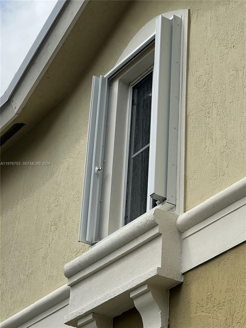 9000 W Flagler St , Unit 1, Miami, FL 33174 Photo