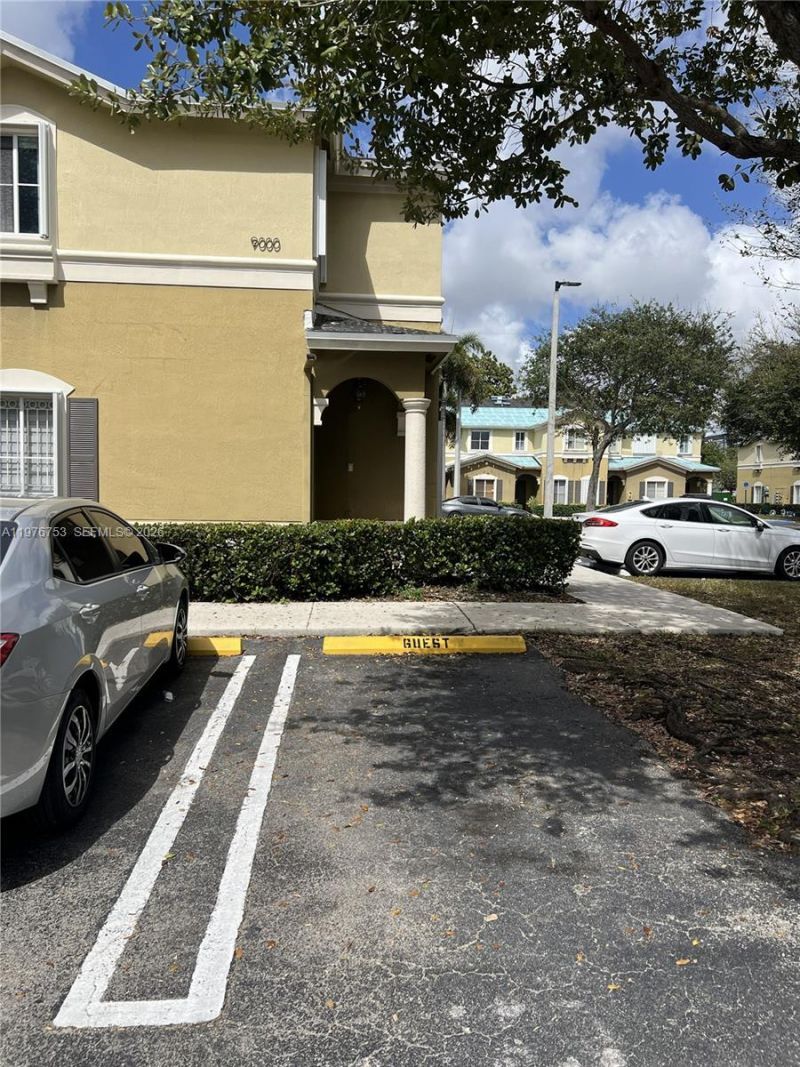 9000 W Flagler St , Unit 1, Miami, FL 33174 Photo