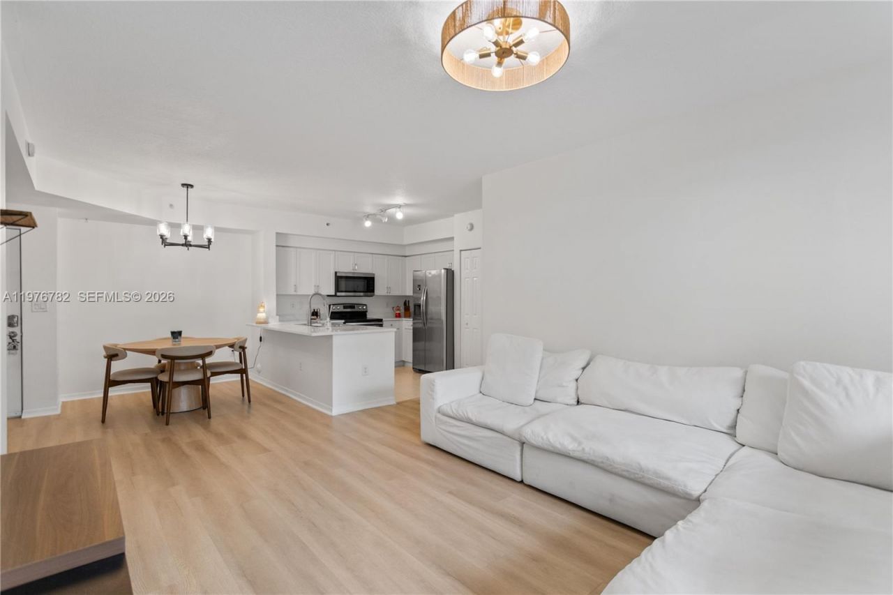 6851 SW 44th St , Unit 107, Miami, FL 33155 Photo