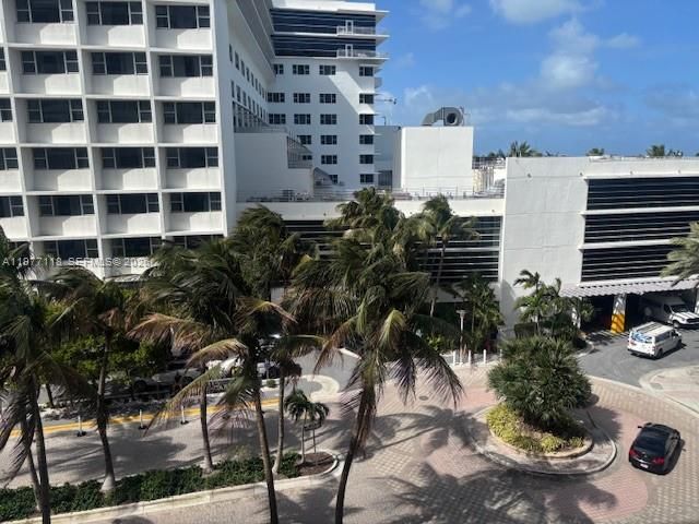 100 Lincoln Rd, Unit 531, Miami Beach, FL 33139 Photo