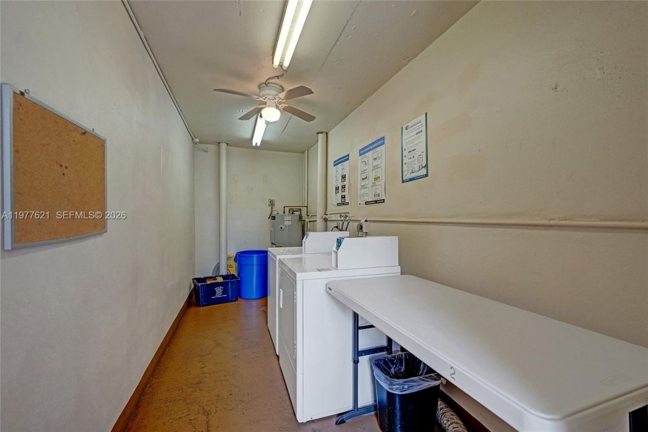 4650 Washington St , Unit 209, Hollywood, FL 33021 Photo