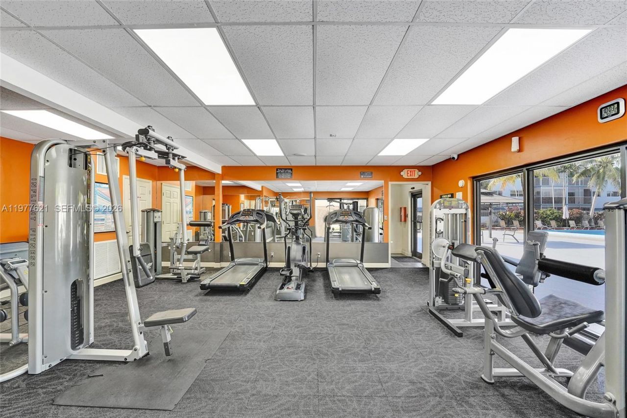 4650 Washington St , Unit 209, Hollywood, FL 33021 Photo