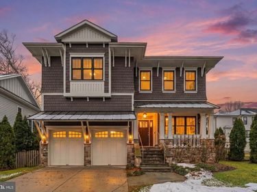 1105 LAKEWOOD DRIVE SW, VIENNA, VA 22180