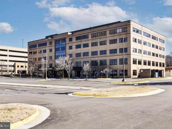 1860 TOWN CENTER DRIVE, Unit 220, RESTON, VA 20190