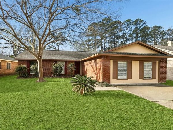 465 RIDGEWOOD Drive , Mandeville, LA 70471