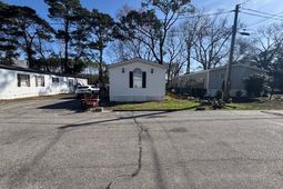 1500 Highway 15 photo 4