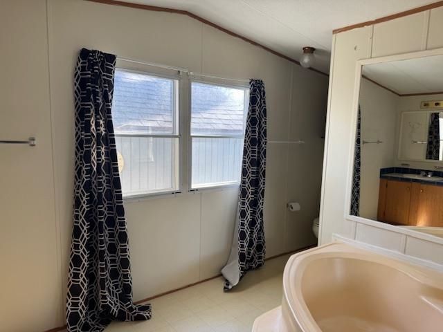 1500 Highway 15 Photo 5