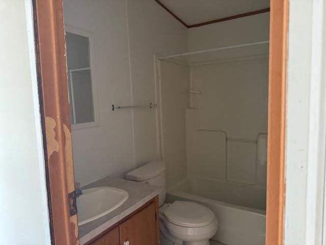 1500 Highway 15 Photo 7