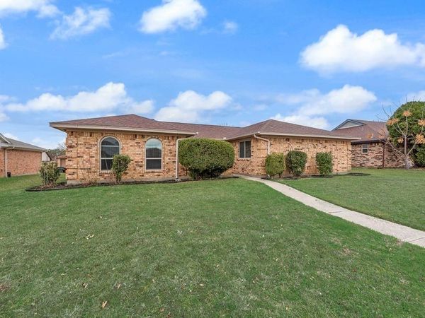 1013 Gannon Drive, Plano, TX 75025