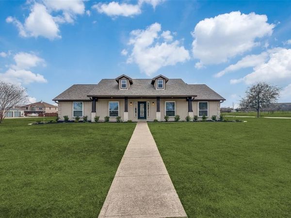 3610 Lakeway Drive, St. Paul, TX 75098