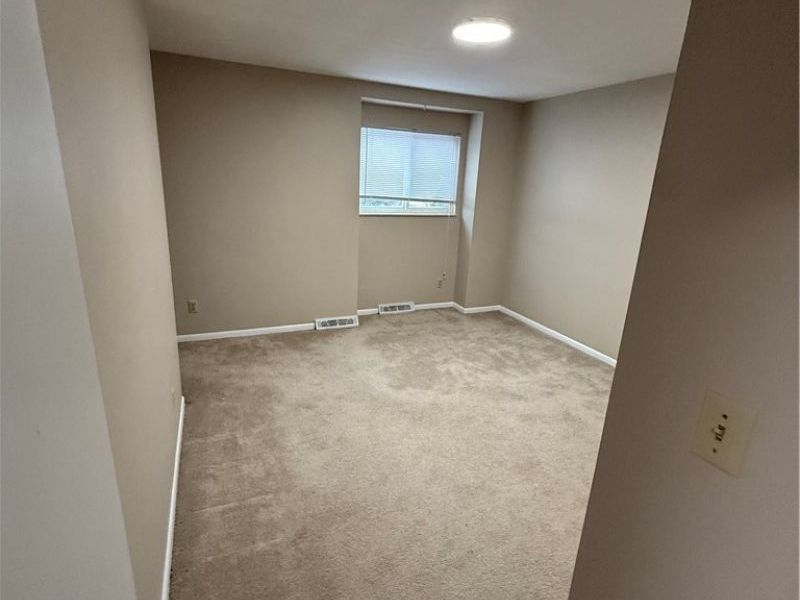 6136 Clingan Road, Poland, OH 44514 Photo 5