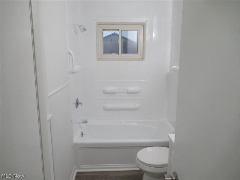 1811 E 298th Street, Wickliffe, OH 44092 Photo 17