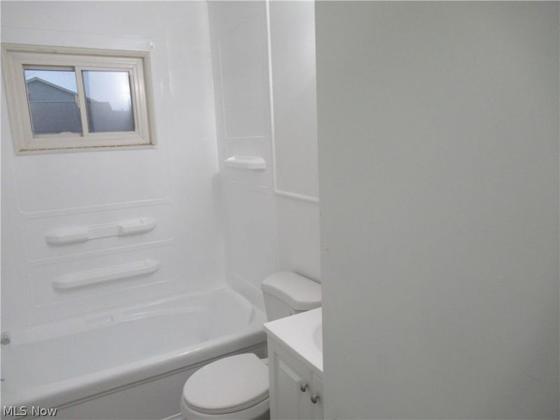 1811 E 298th Street, Wickliffe, OH 44092 Photo 18