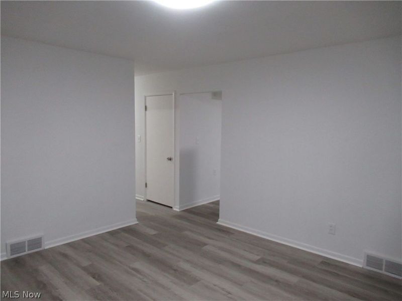 1811 E 298th Street, Wickliffe, OH 44092 Photo 6