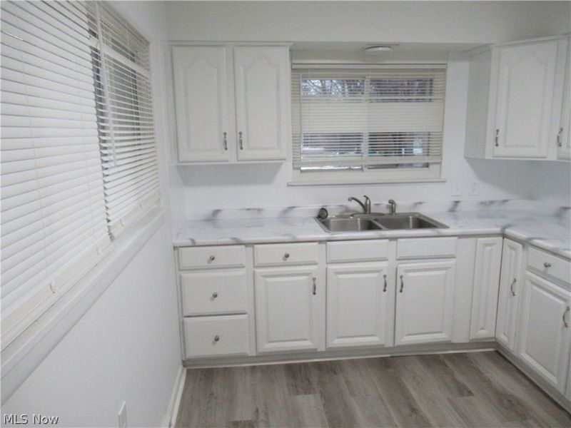 1811 E 298th Street, Wickliffe, OH 44092 Photo 8