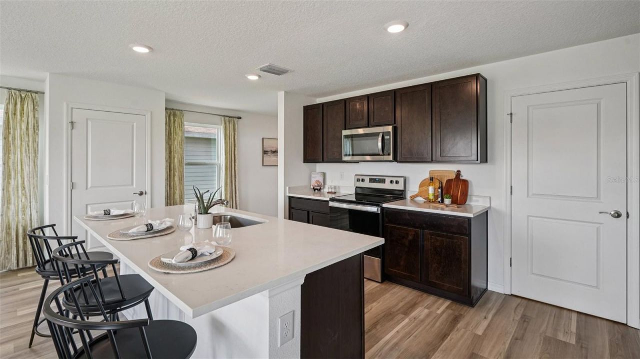 11576 Memorial Drive , Brooksville, FL 34613 Photo