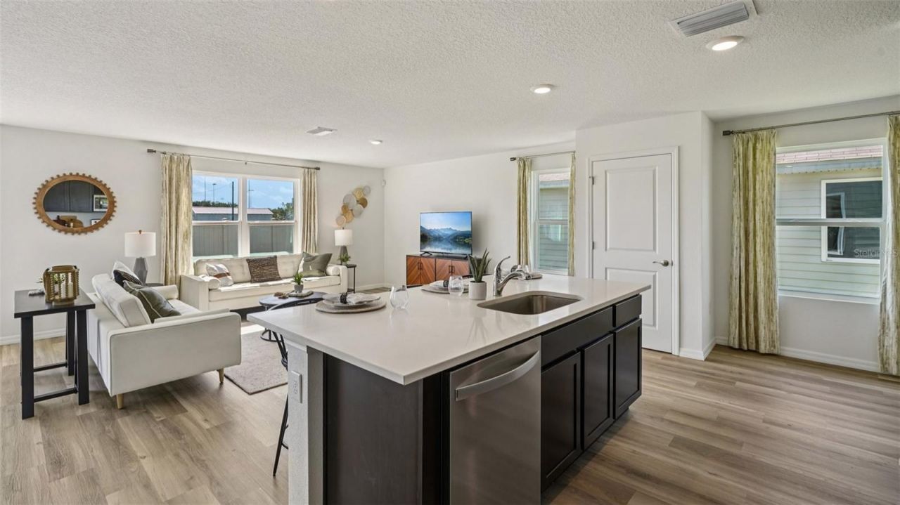 11576 Memorial Drive , Brooksville, FL 34613 Photo