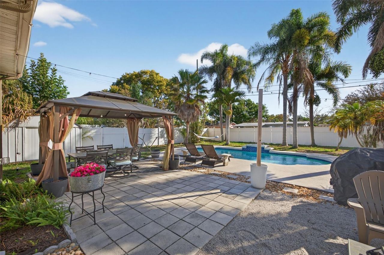 3911 21st Street N, Saint Petersburg, FL 33714 Photo