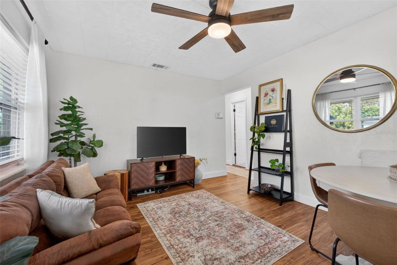 3911 21st Street N, Saint Petersburg, FL 33714 Photo