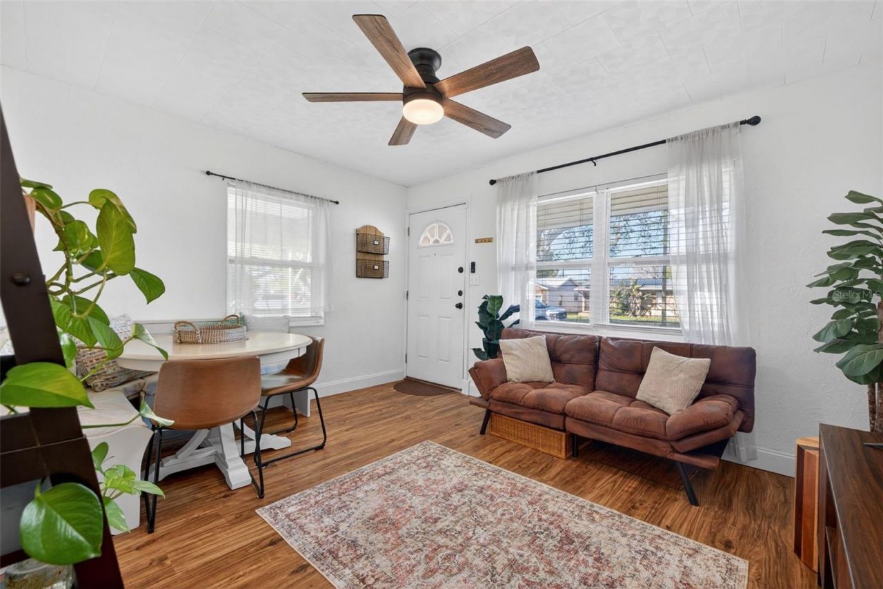 3911 21st Street N, Saint Petersburg, FL 33714 Photo