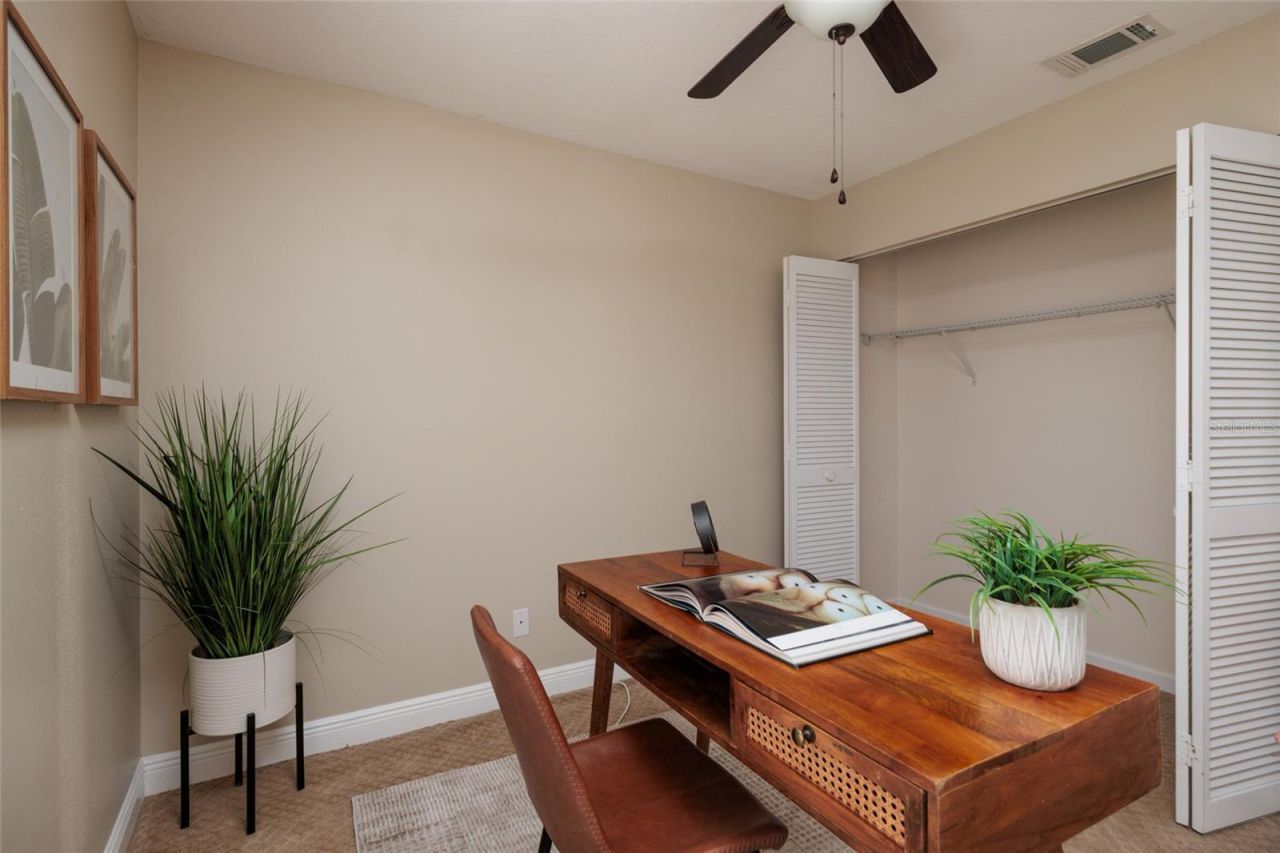 535 St Tropez Circle Ne, Saint Petersburg, FL 33703 Photo