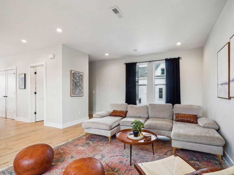 164 Wilson Avenue , Columbus, OH 43205 Photo 19