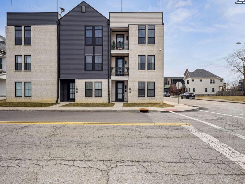 164 Wilson Avenue , Columbus, OH 43205 Photo 2