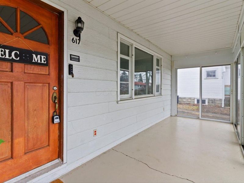 617 S Madriver Street , Bellefontaine, OH 43311 Photo 4