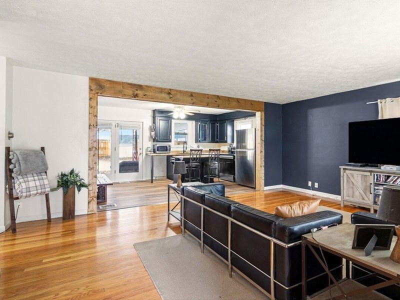 617 S Madriver Street , Bellefontaine, OH 43311 Photo 7