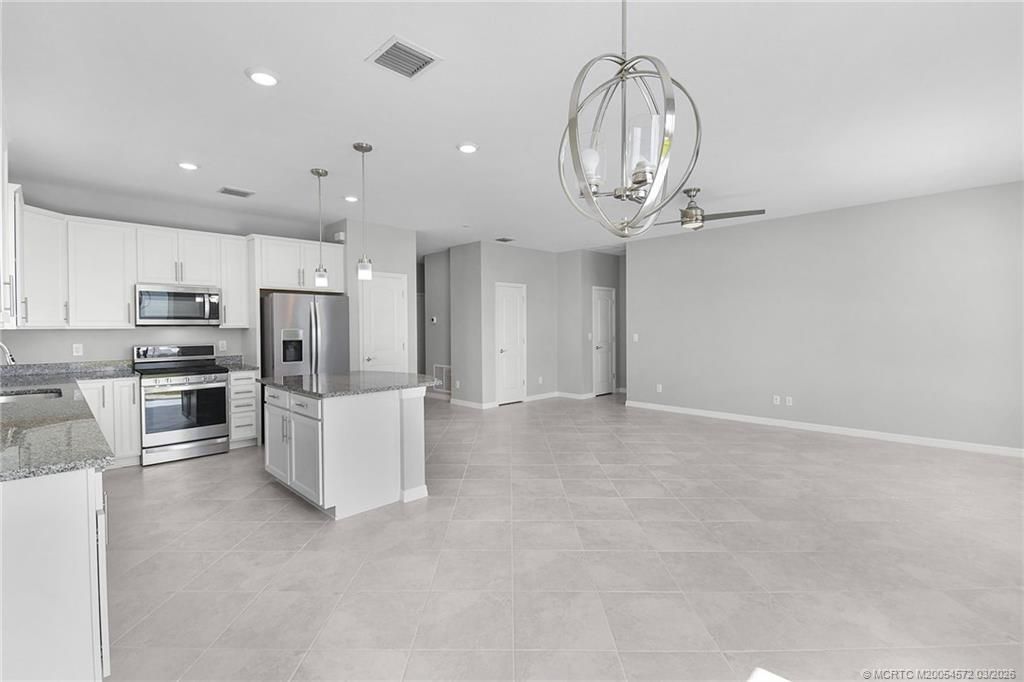 10550 SW Captiva Drive, Port Saint Lucie, FL 34987 Photo