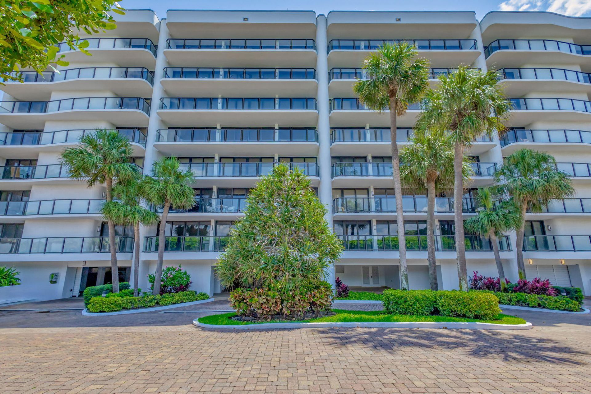 3440 S Ocean Boulevard, Unit 406s, Palm Beach, FL 33480 Photo