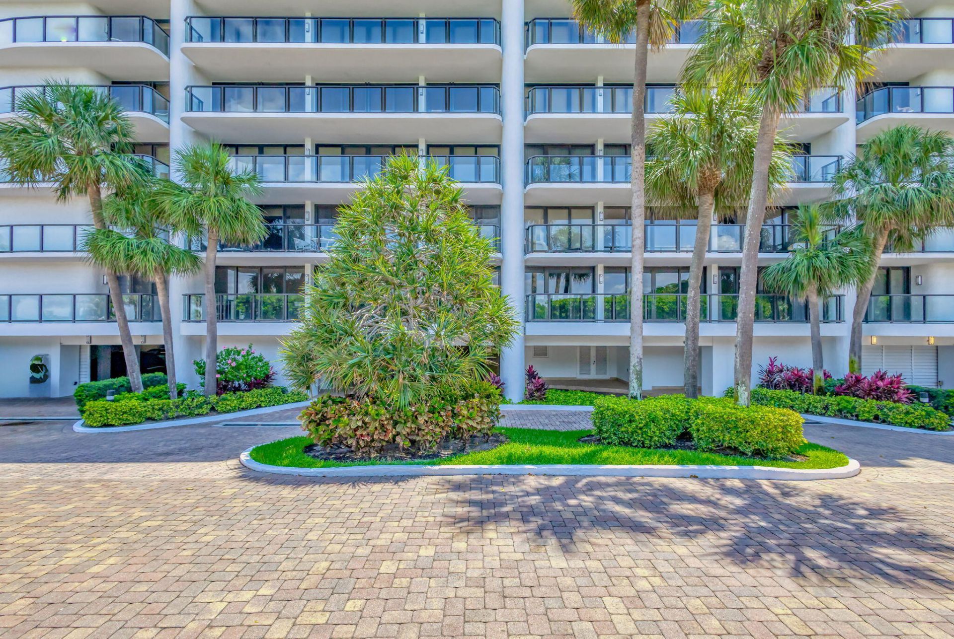 3440 S Ocean Boulevard, Unit 406s, Palm Beach, FL 33480 Photo