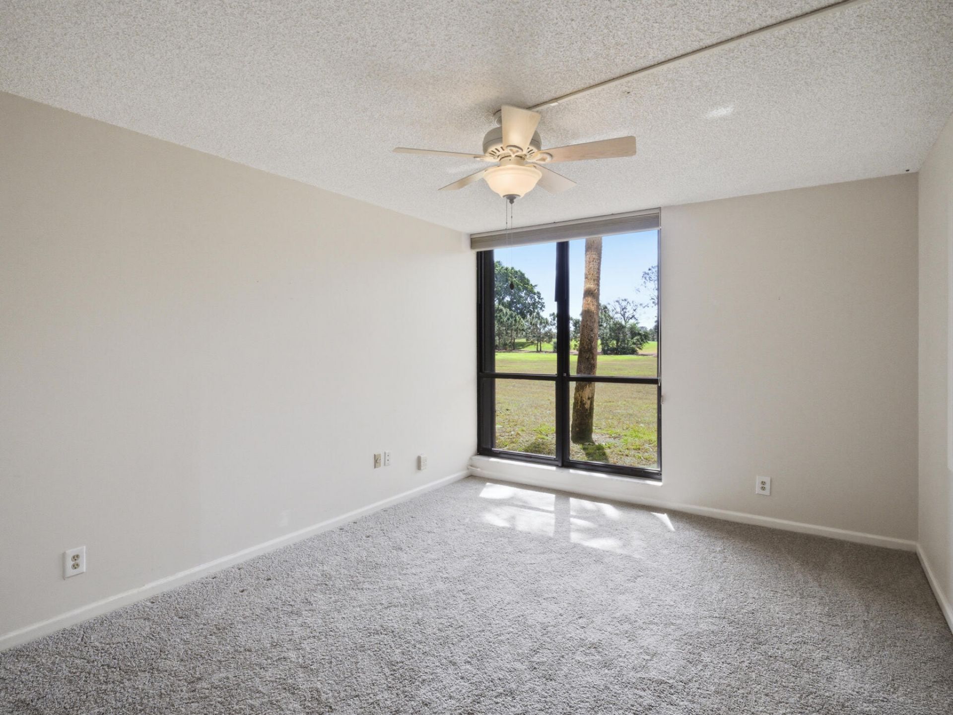 5390 Woodland Lakes Drive, Unit 104, Palm Beach Gardens, FL 33418 Photo